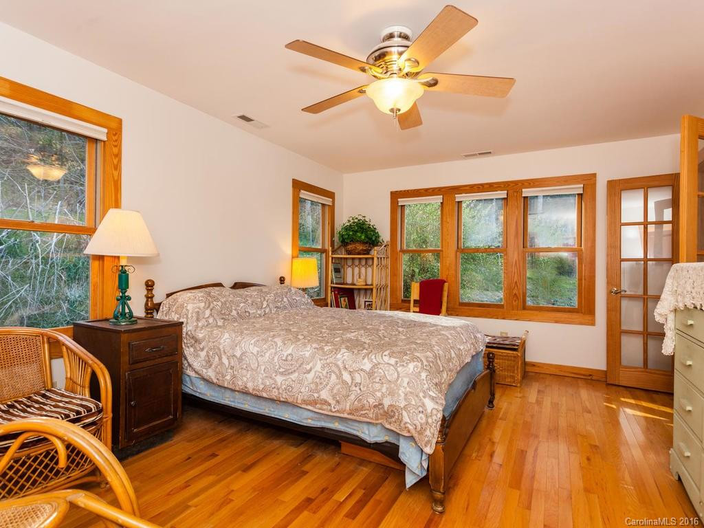 64 Rich Mountain Road - Photo 12