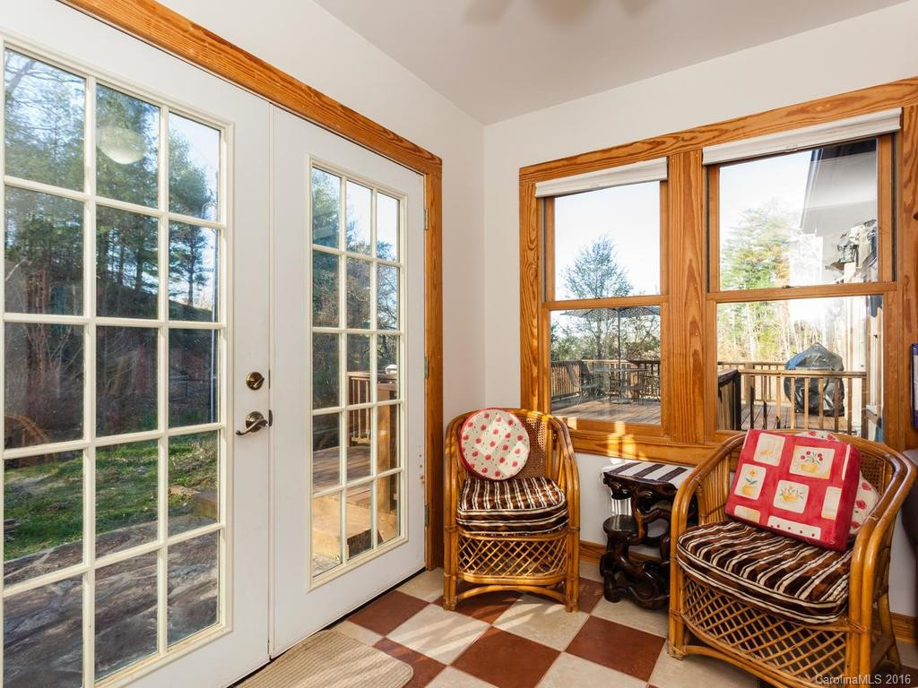 64 Rich Mountain Road - Photo 15