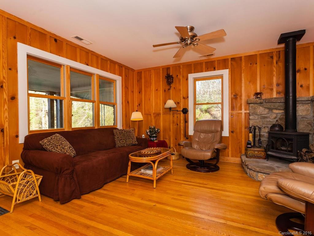 64 Rich Mountain Road - Photo 4