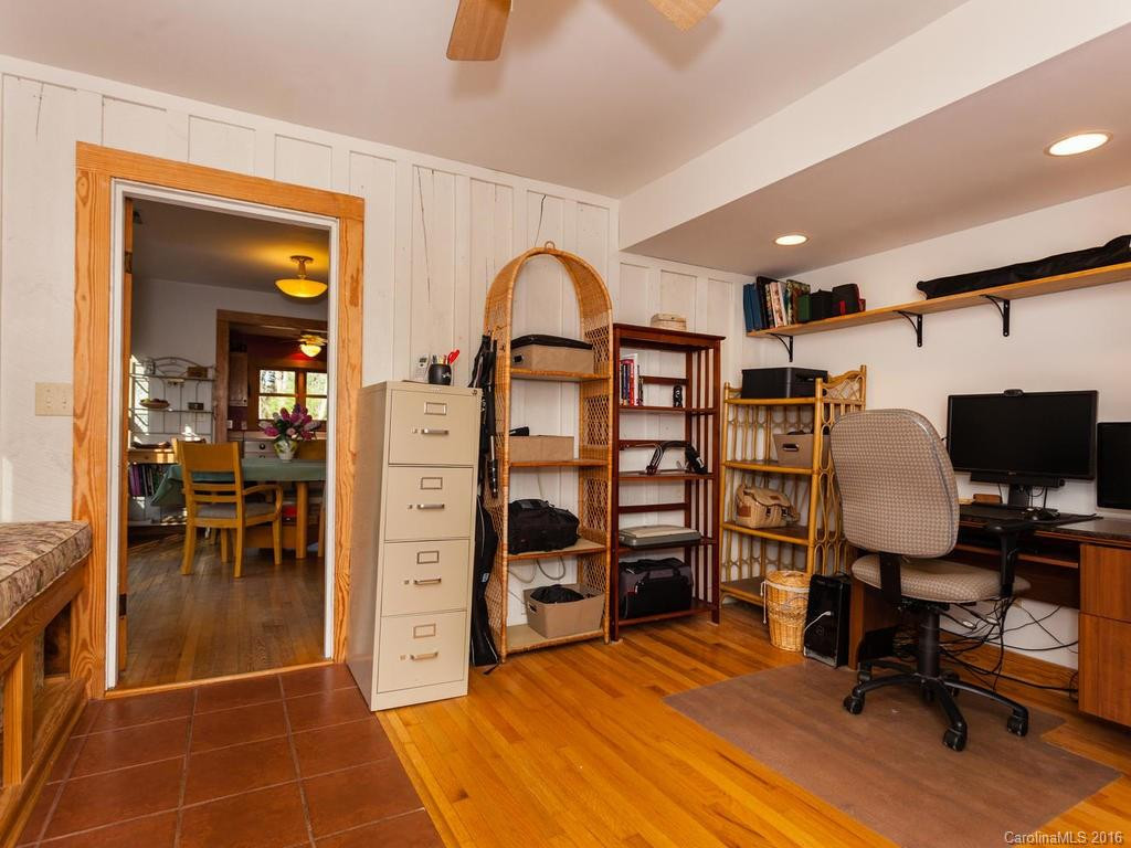 64 Rich Mountain Road - Photo 10