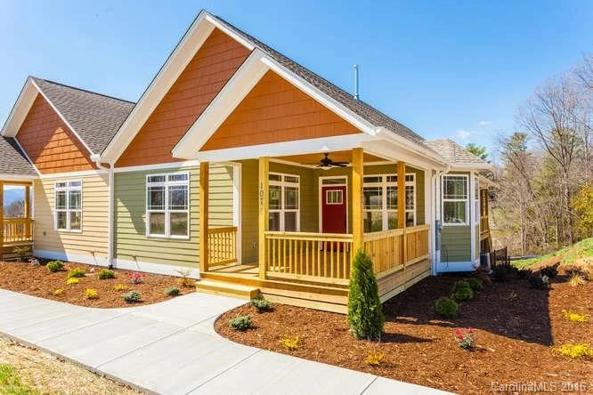 15 Myra Place #107