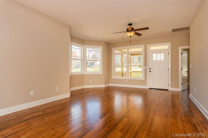 15 Myra Place #107 - Photo 6