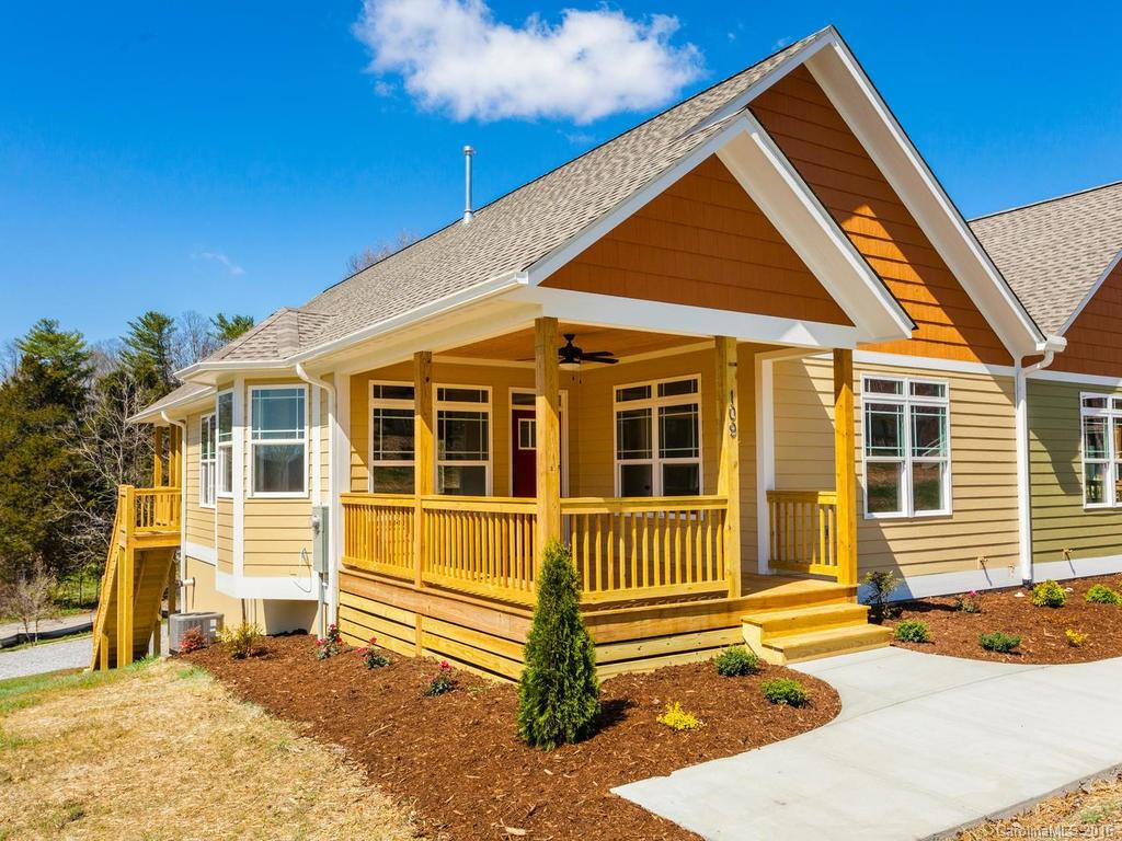 15 Myra Place #109