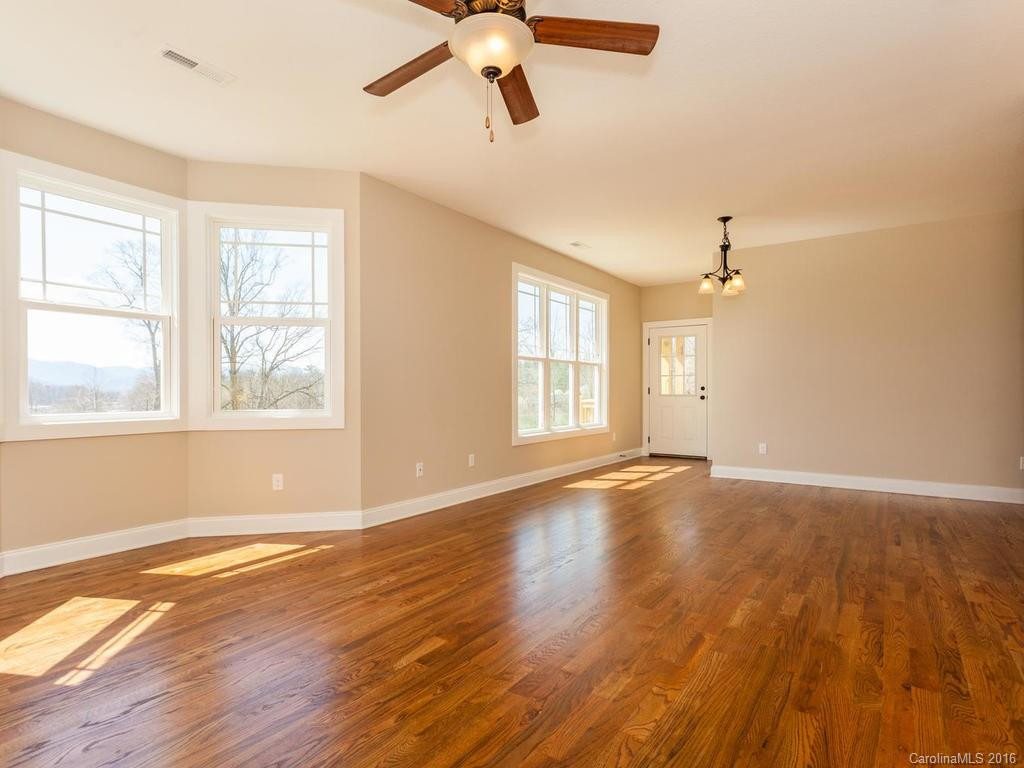 15 Myra Place #109 - Photo 4