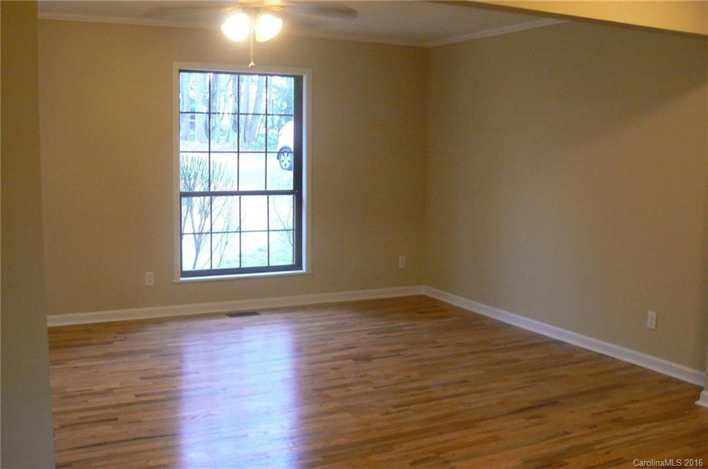 16 East Hill Drive - Photo 11