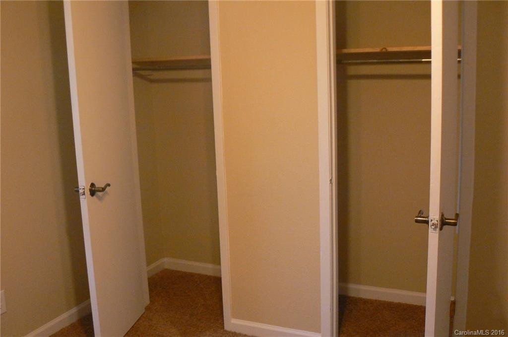 16 East Hill Drive - Photo 18