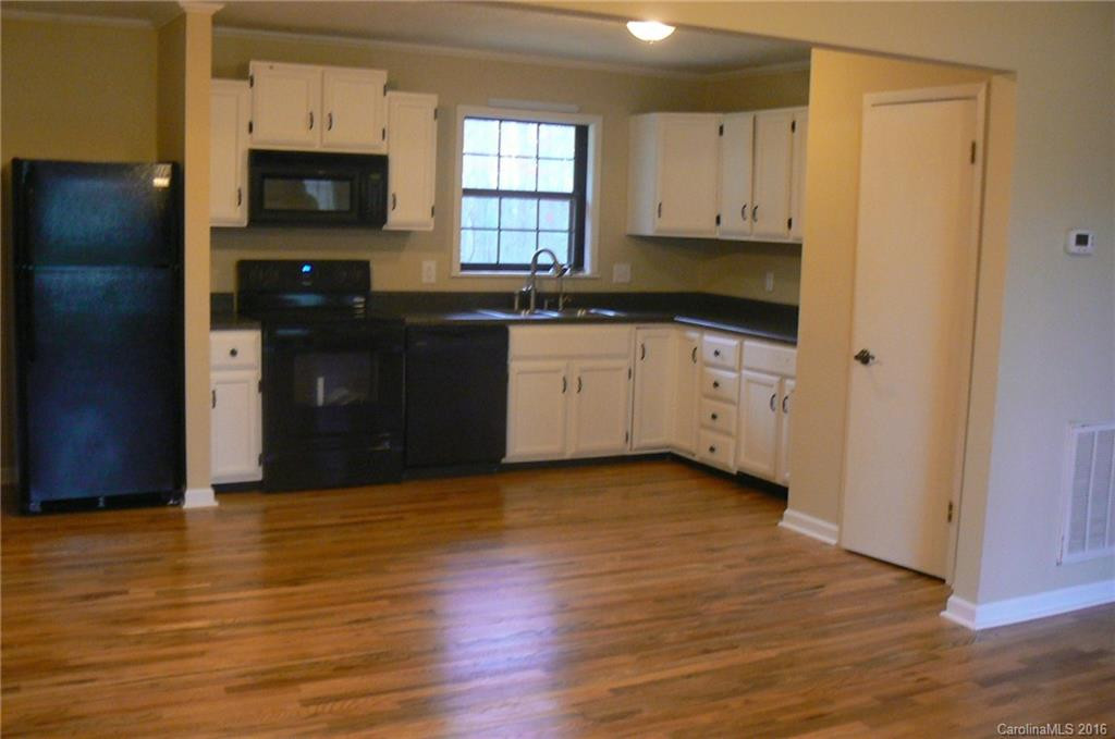 16 East Hill Drive - Photo 7