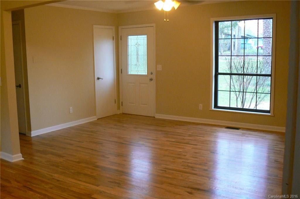 16 East Hill Drive - Photo 10