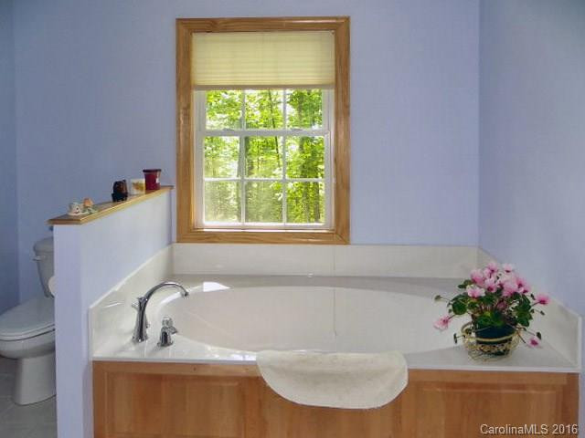 1052 Wolf Pen Road - Photo 15