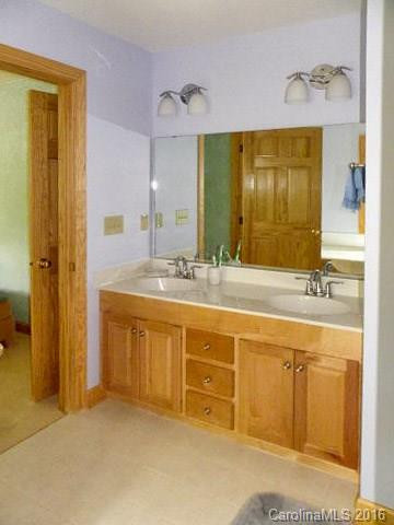 1052 Wolf Pen Road - Photo 16