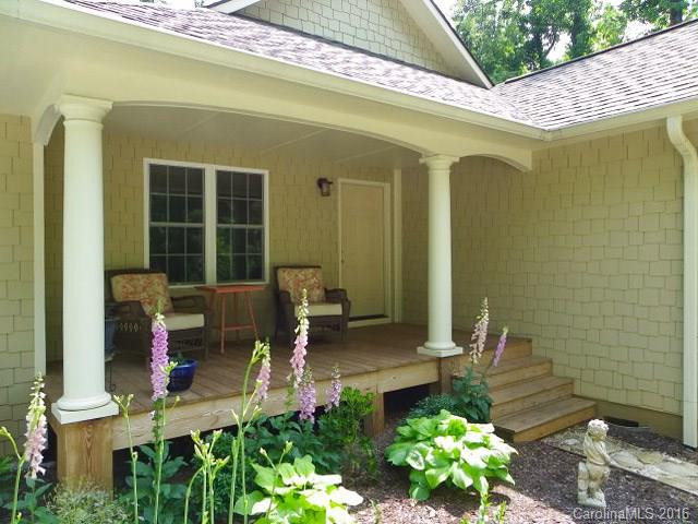 1052 Wolf Pen Road - Photo 4