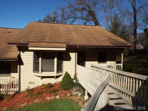 61 Villa Court ##61