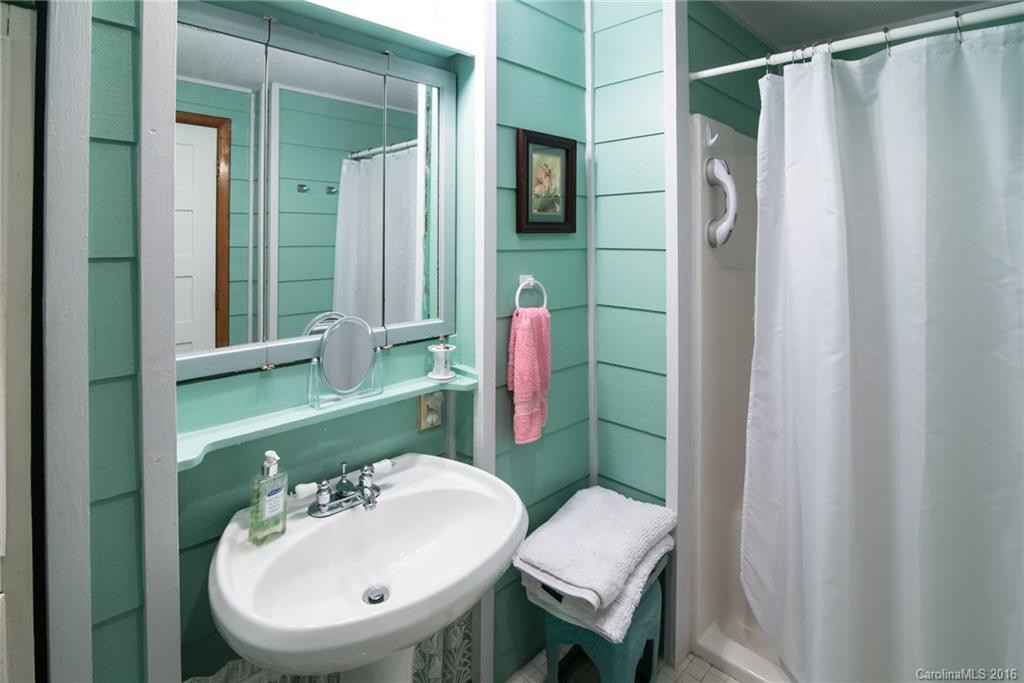 1108 Montreat Road - Photo 11