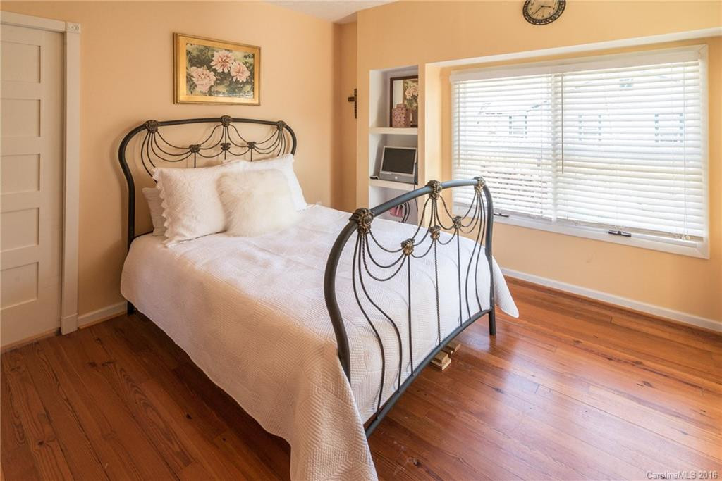 1108 Montreat Road - Photo 10