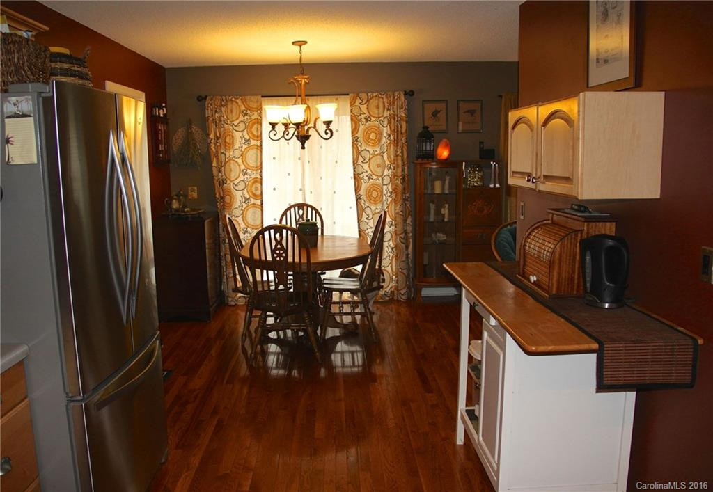 1911 Howard Gap Road - Photo 11