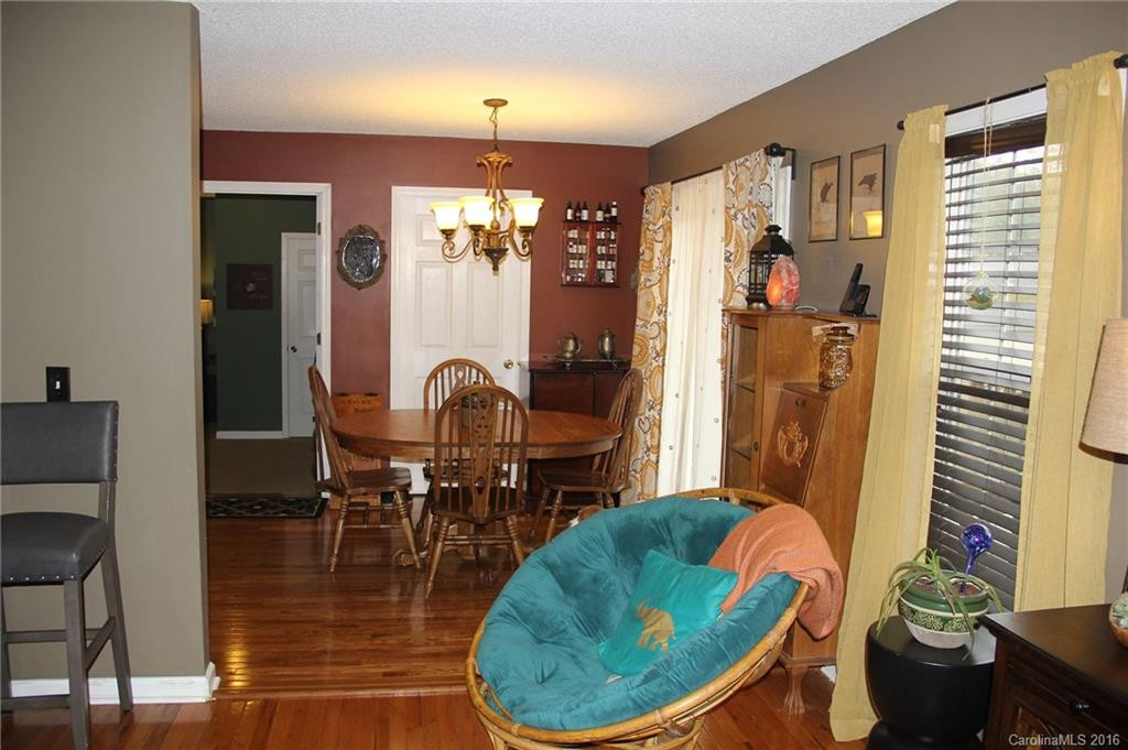 1911 Howard Gap Road - Photo 12
