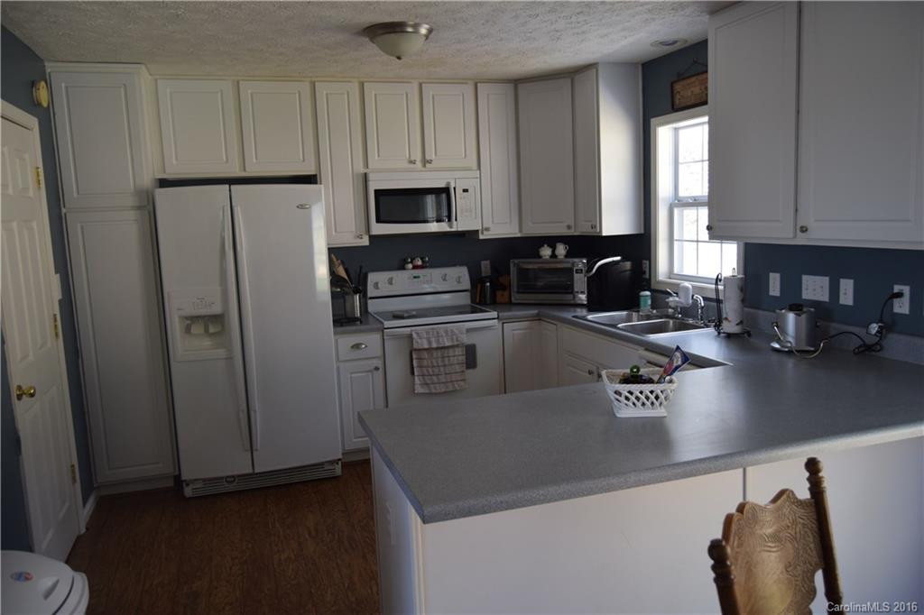 122 fiddlers Lane - Photo 4