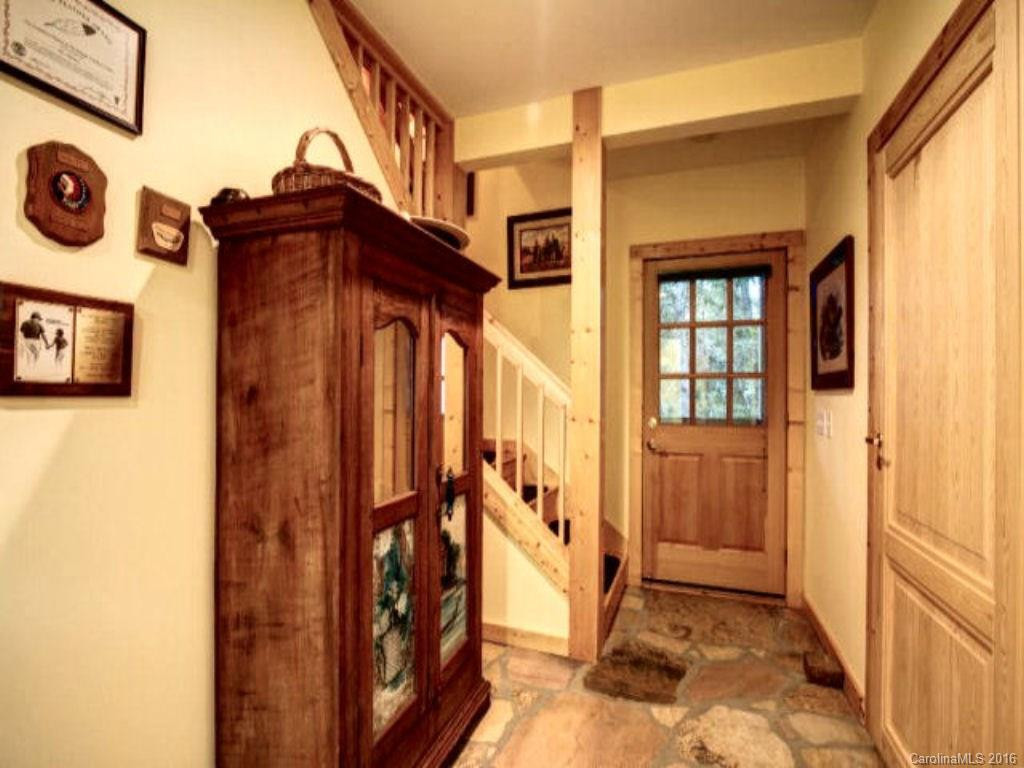 1370 Cullisia Road - Photo 3