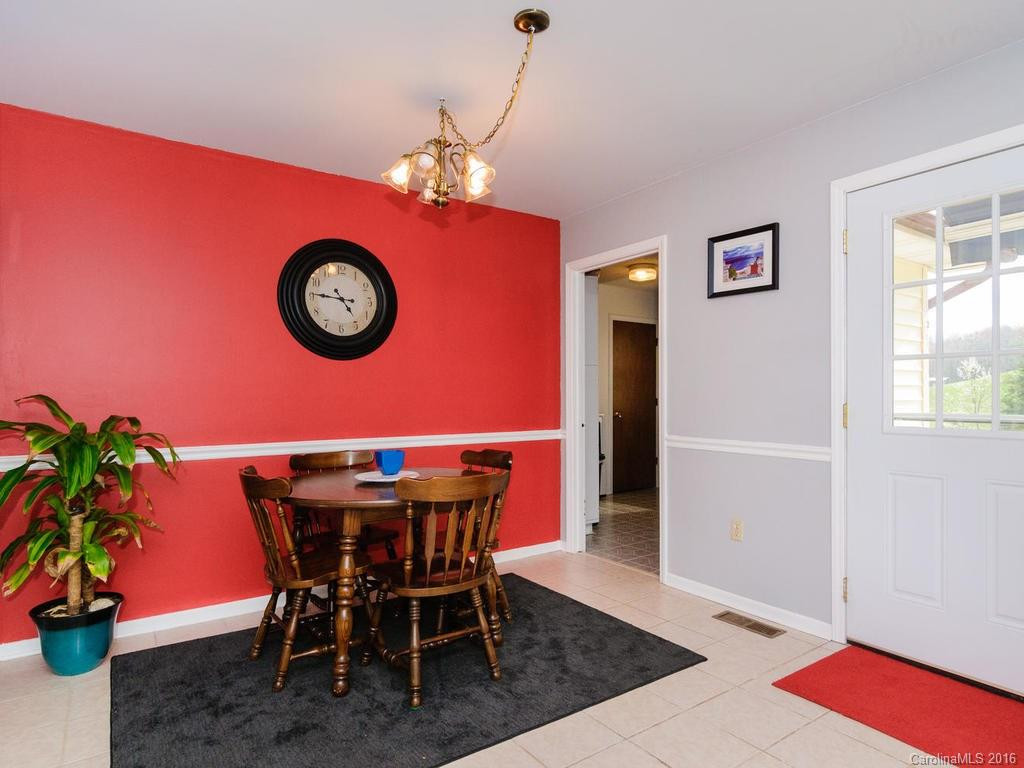1695 Bruce Road - Photo 10
