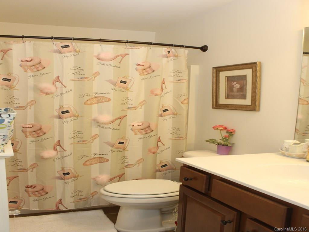 101 Foxtail Court #9 - Photo 7