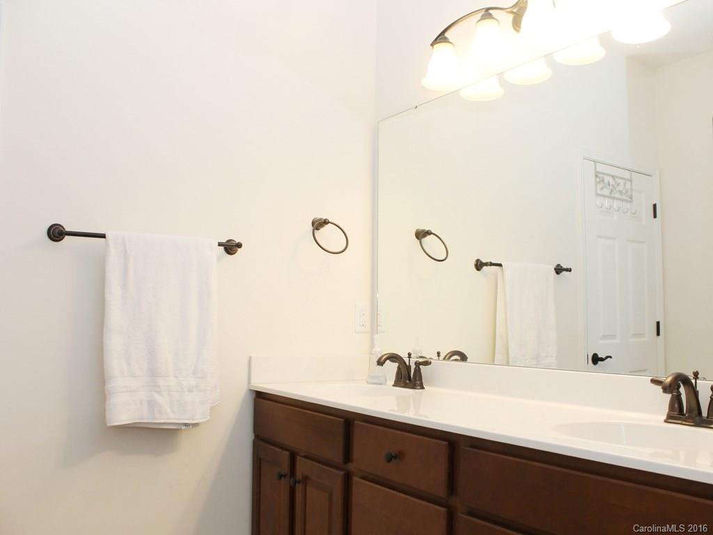 101 Foxtail Court #9 - Photo 10