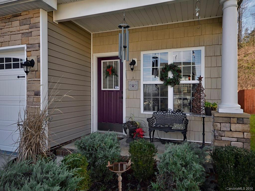 11 Dansford Lane - Photo 2