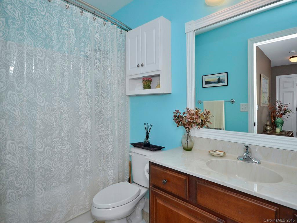 11 Dansford Lane - Photo 18