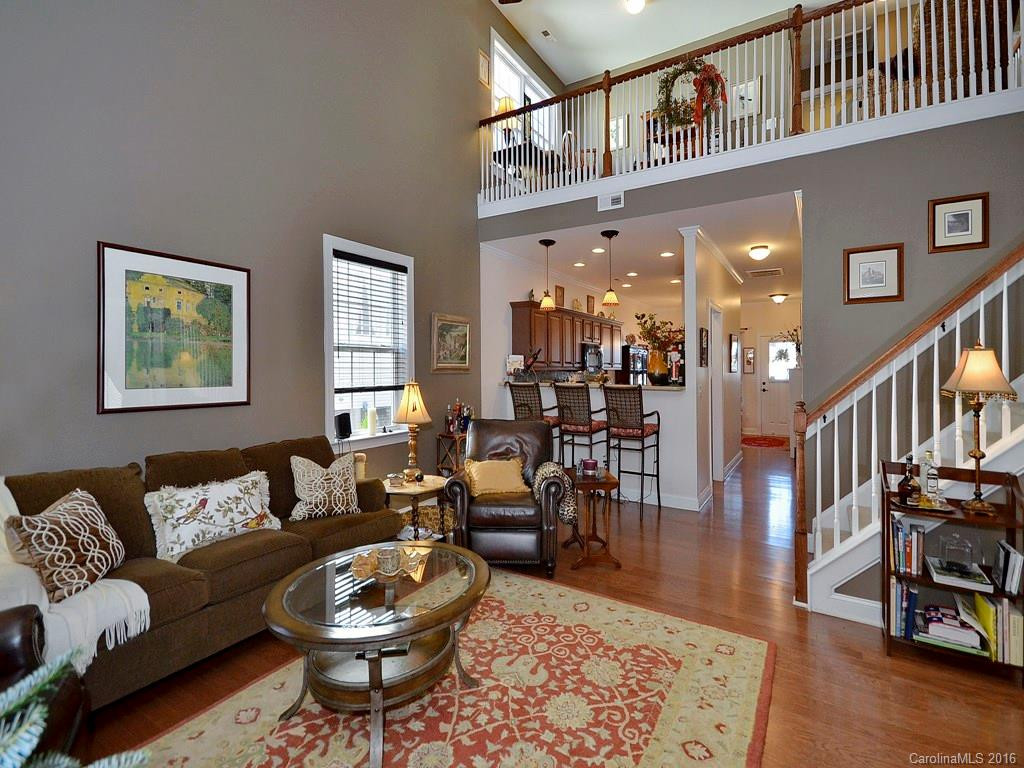 11 Dansford Lane - Photo 6