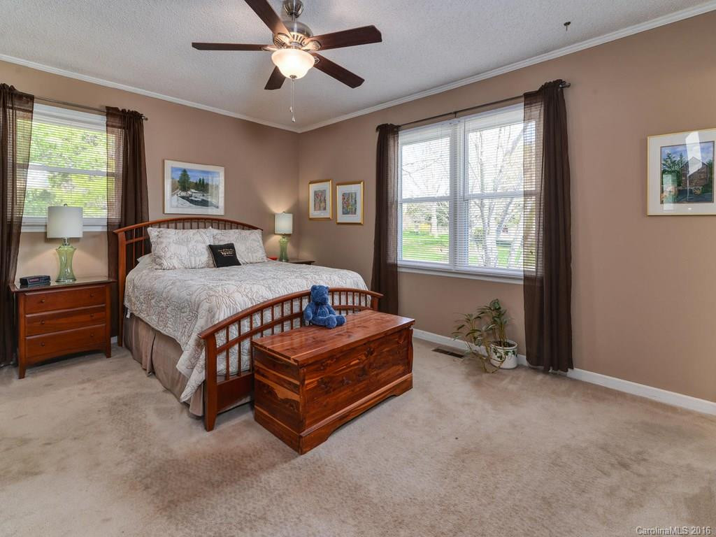 20 Fox Hollow Court - Photo 11