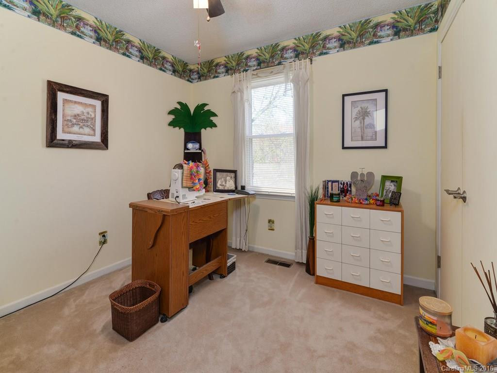 20 Fox Hollow Court - Photo 14