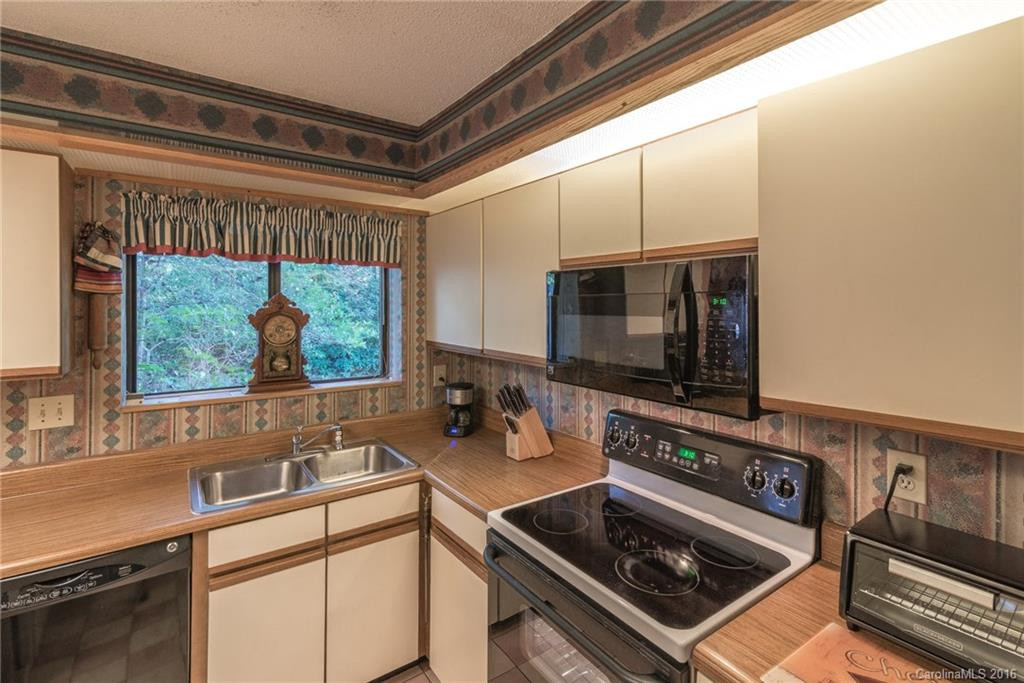 205 Cheyenne Court #205 - Photo 8