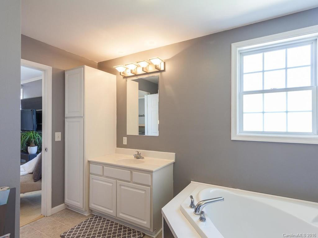 103 Founders Way - Photo 19