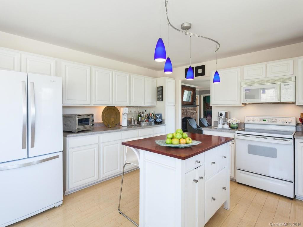 103 Founders Way - Photo 8