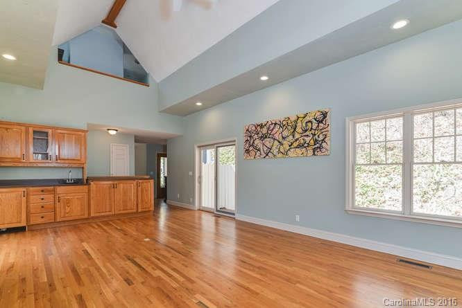 27 Hawk View Drive - Photo 7