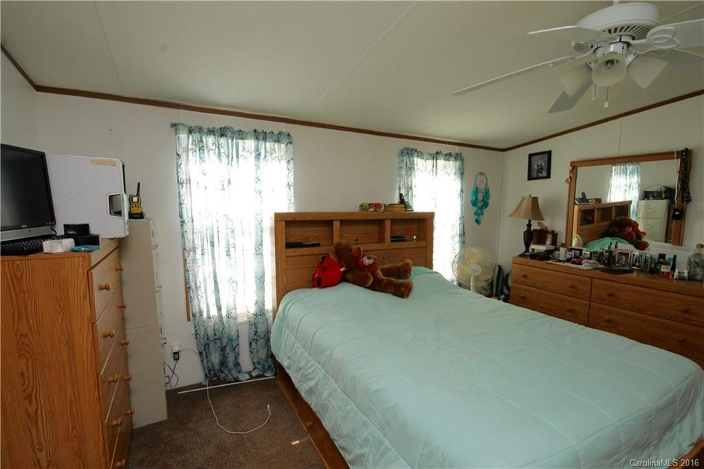 552 Azalea Circle - Photo 17