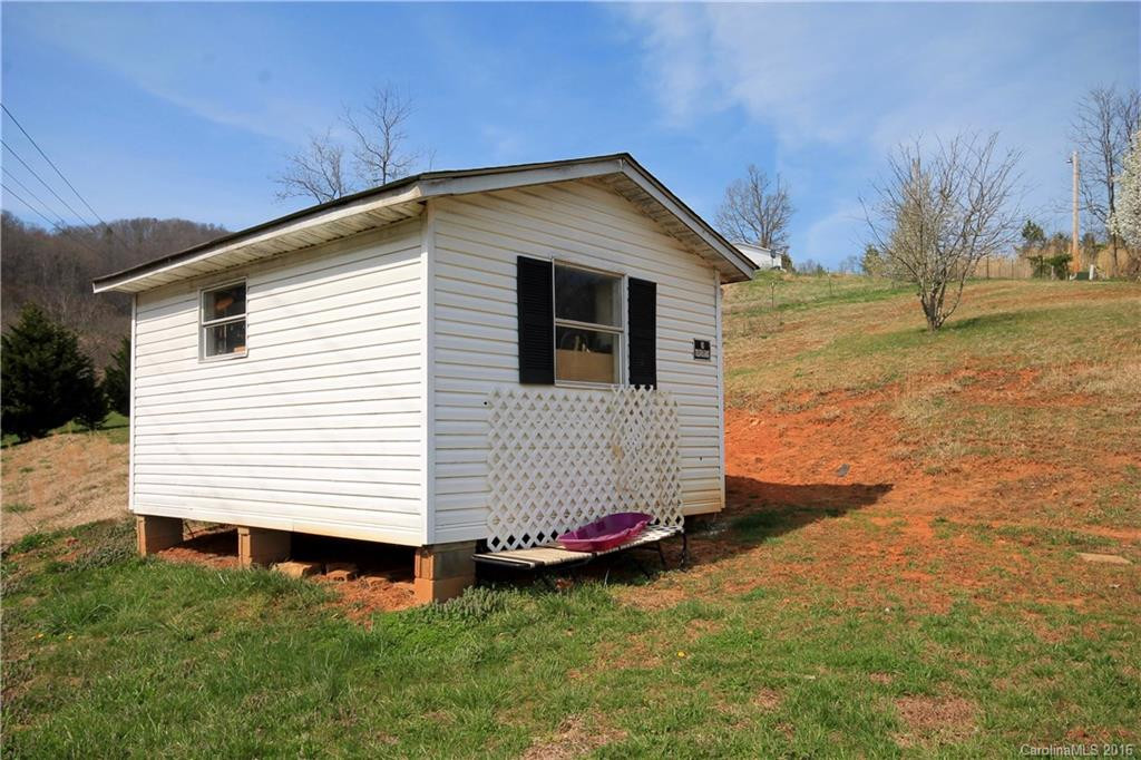 552 Azalea Circle - Photo 4