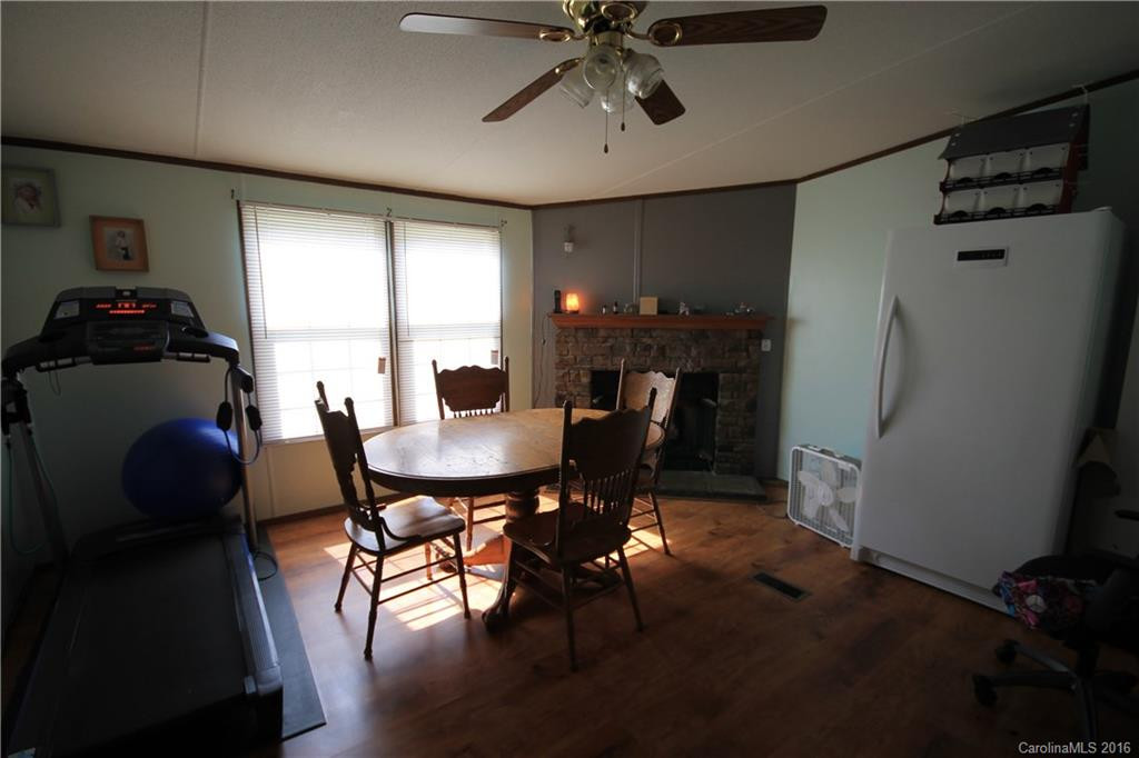 552 Azalea Circle - Photo 5