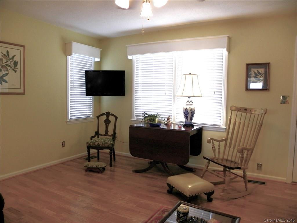 139 Ridgeview Circle #52 - Photo 9