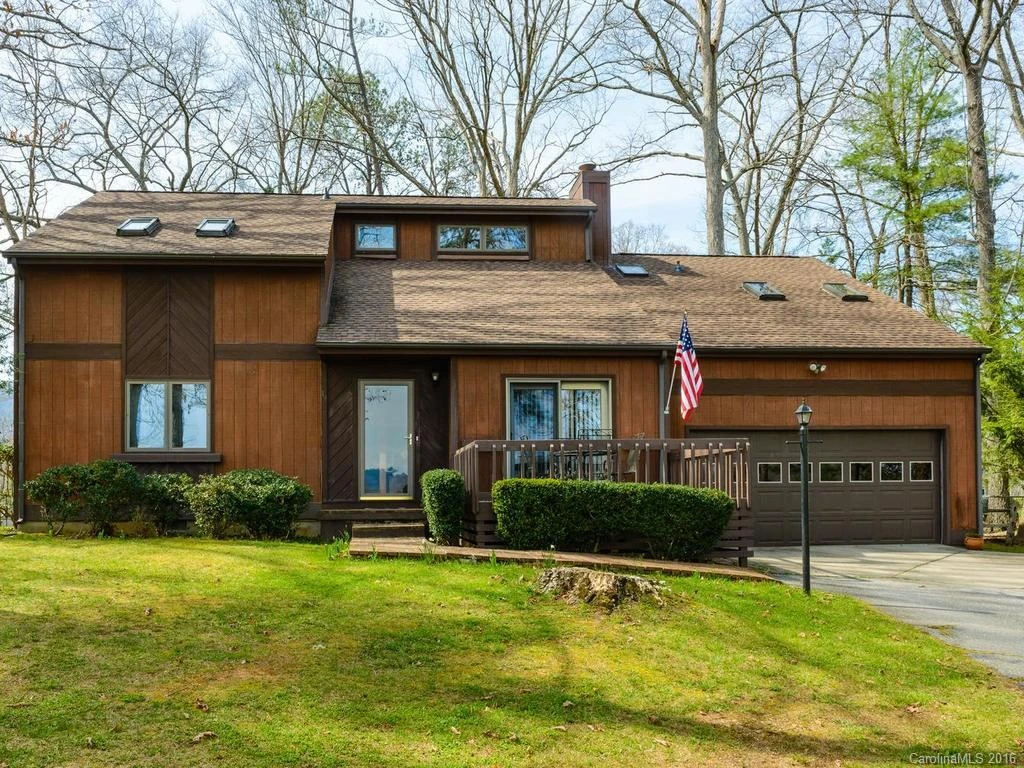 14 Oakwood Road