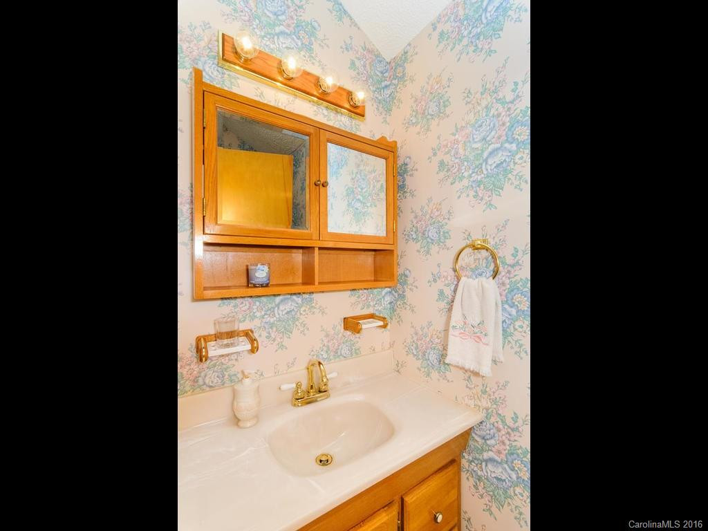 14 Oakwood Road - Photo 13