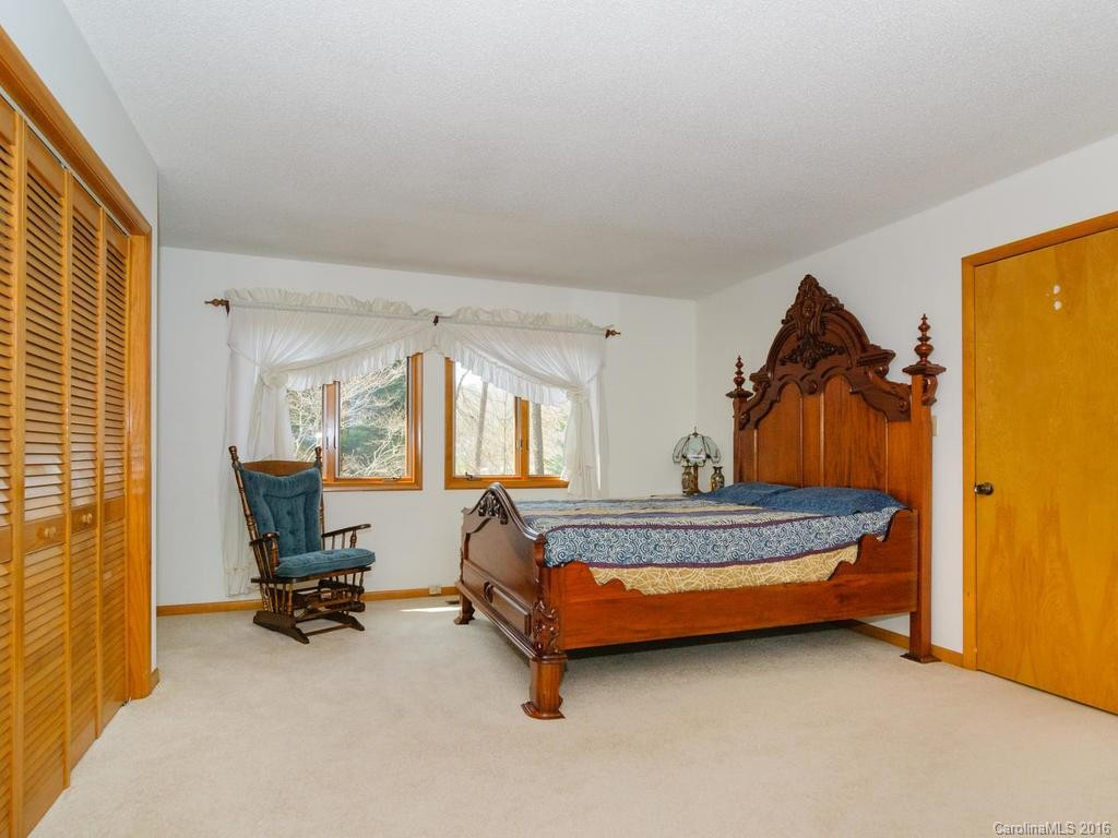 14 Oakwood Road - Photo 16