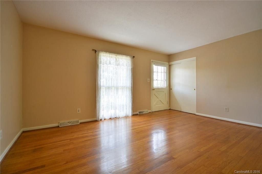 3226 Sweeten Creek Road - Photo 2