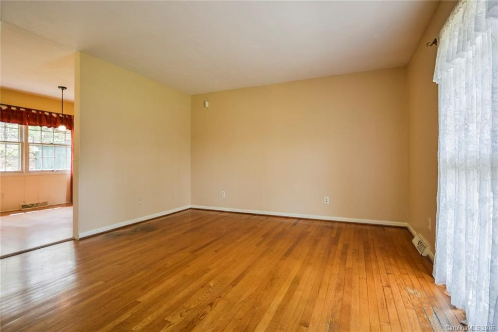 3226 Sweeten Creek Road - Photo 3