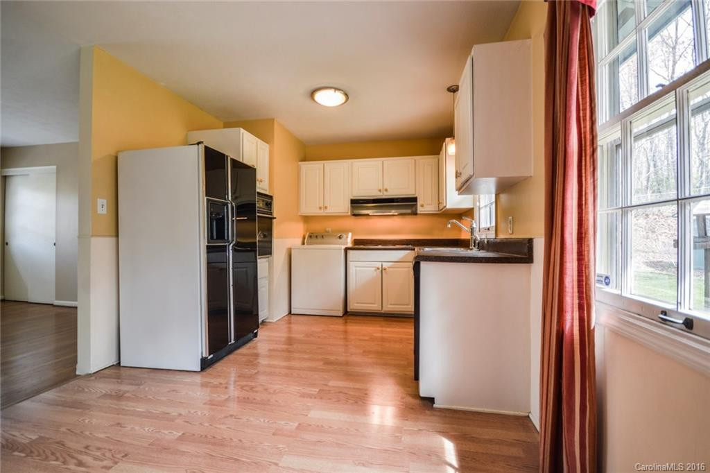 3226 Sweeten Creek Road - Photo 6