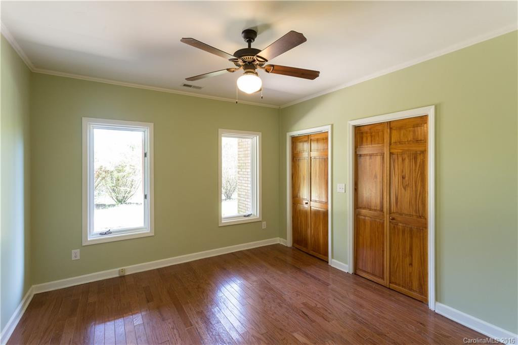 168 Echo Lane - Photo 18