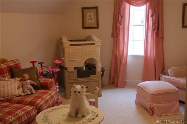 328 Sherry Street - Photo 13