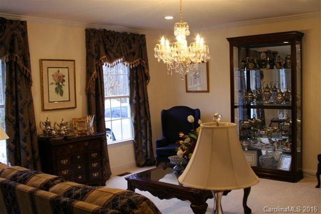 328 Sherry Street - Photo 6