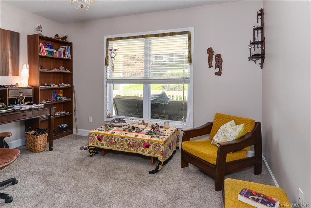 339 Scarlet Tanager Court - Photo 15