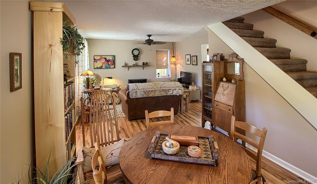 32 Lamb Mountain Road - Photo 6