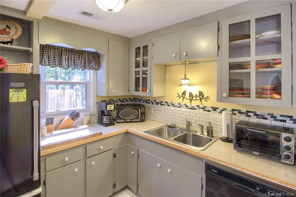 32 Lamb Mountain Road - Photo 10